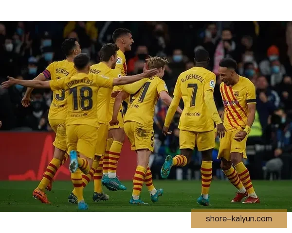 加维在国家德比中的表现稳健，帮助球队取得关键进展